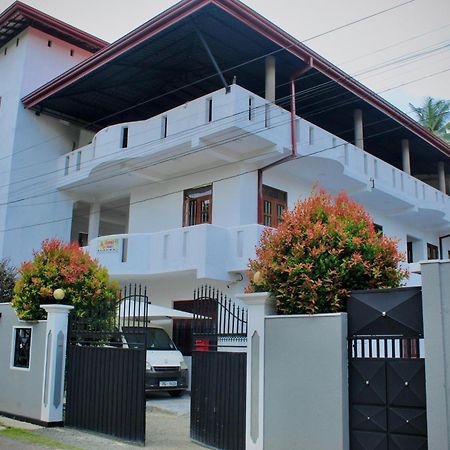 Residenza Belvedere Hikkaduwa Exterior photo